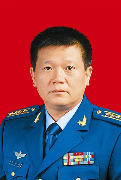 对话专家:张列刚,空军大校,空军装备研究院某研究所所长,博士,高级