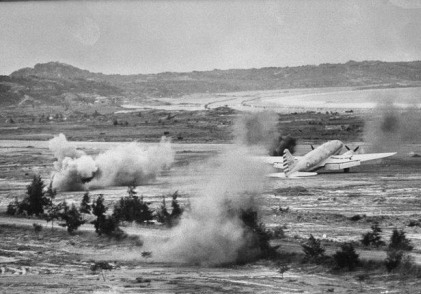 1958年解放军炮击金门 1小时击毙3中将(组图)-纪实台-中国网络电视台